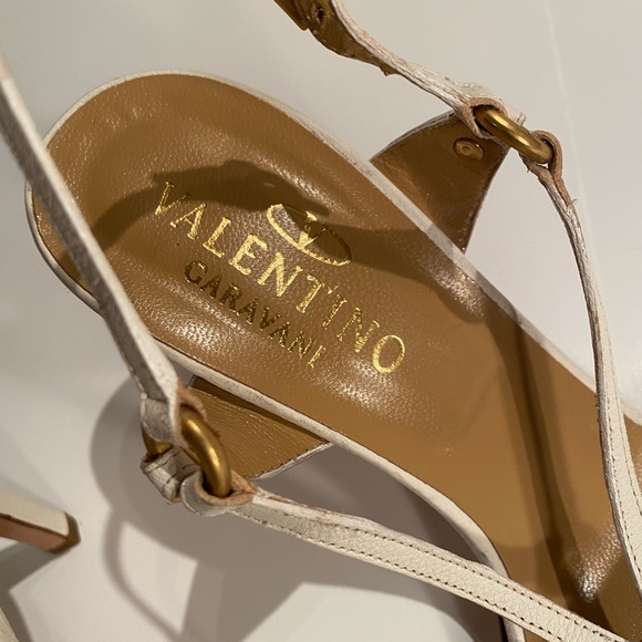 Valentino Garavani Cream Heels/Sandals pony hair leopard print - Picture 2 of 6